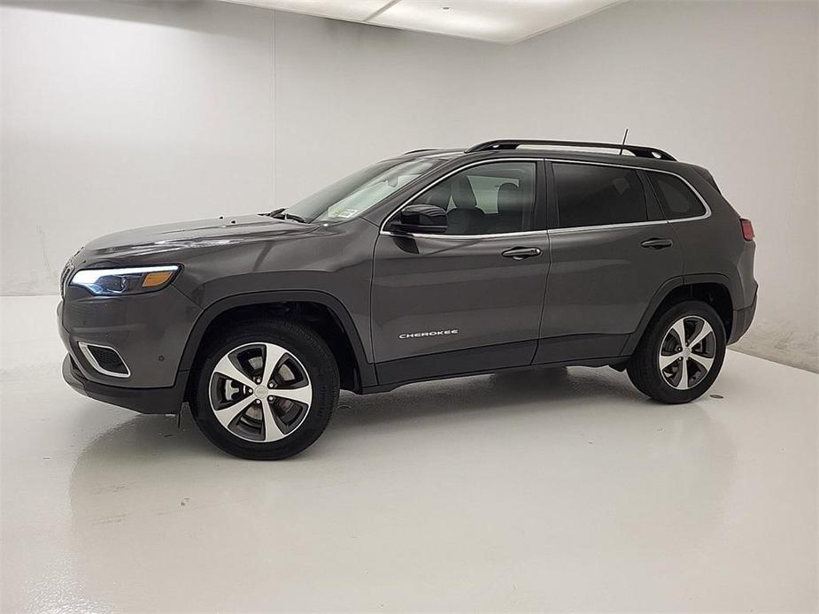 used 2022 Jeep Cherokee car, priced at $28,762