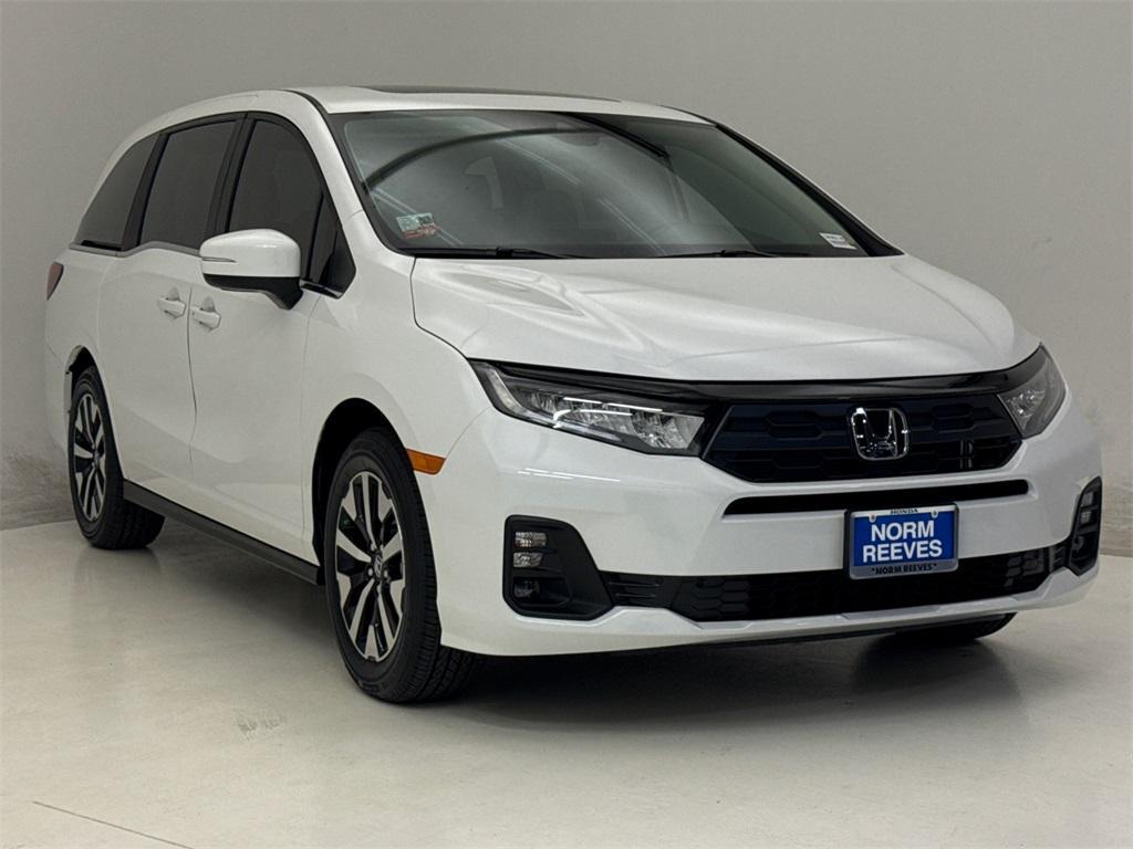 new 2025 Honda Odyssey car, priced at $42,125