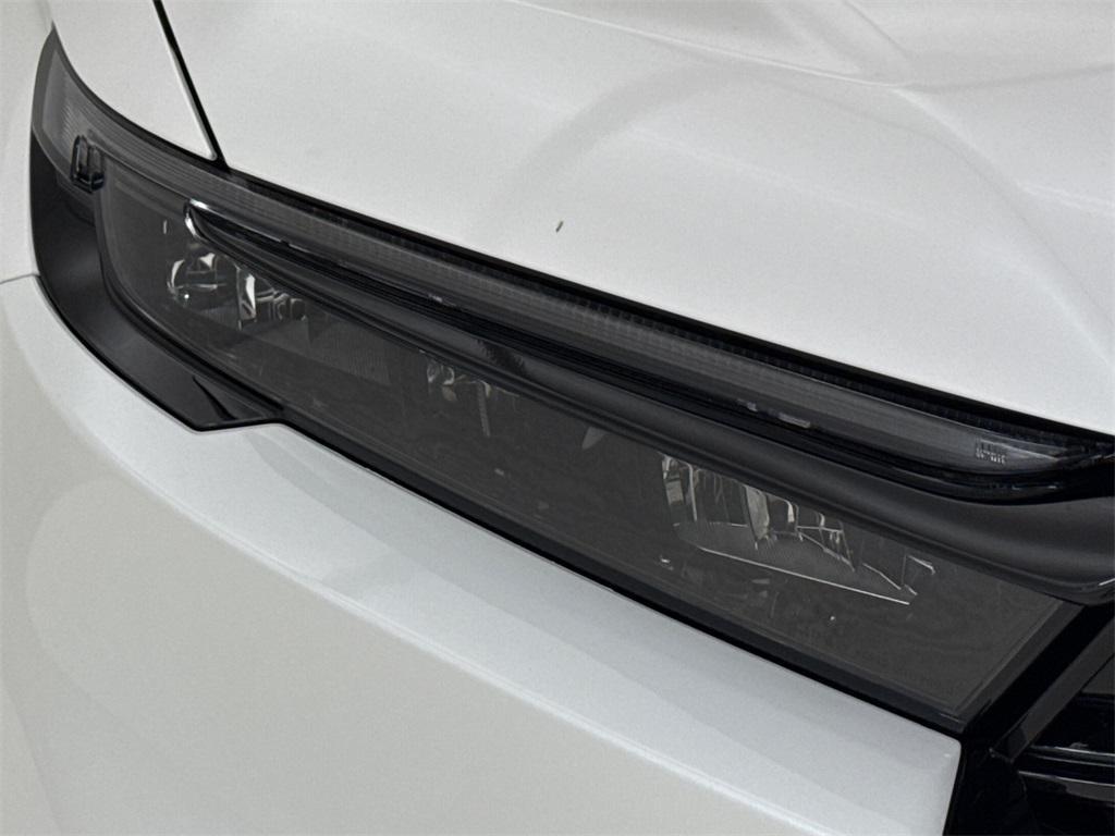 new 2026 Honda CR-V Hybrid car, priced at $43,100