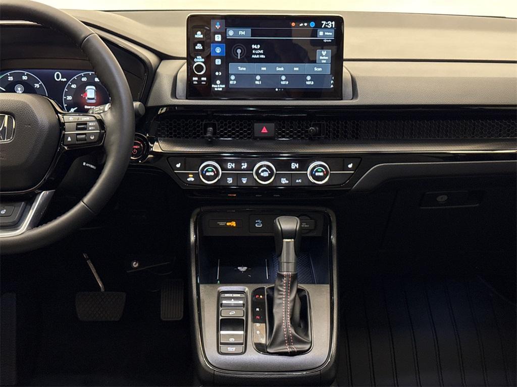 new 2026 Honda CR-V Hybrid car, priced at $43,100