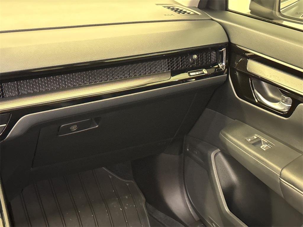 used 2025 Honda CR-V car, priced at $32,988