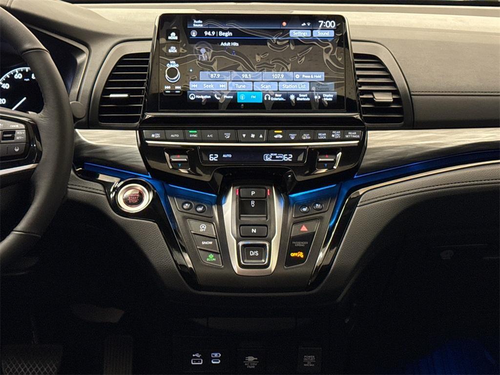 new 2025 Honda Odyssey car, priced at $52,085