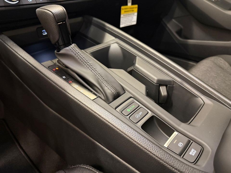 new 2025 Honda Accord car, priced at $31,665