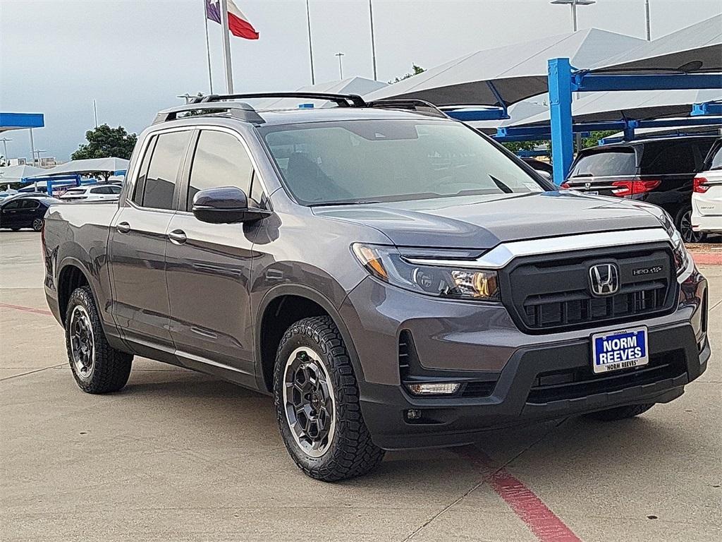 new 2024 Honda Ridgeline car, priced at $43,639