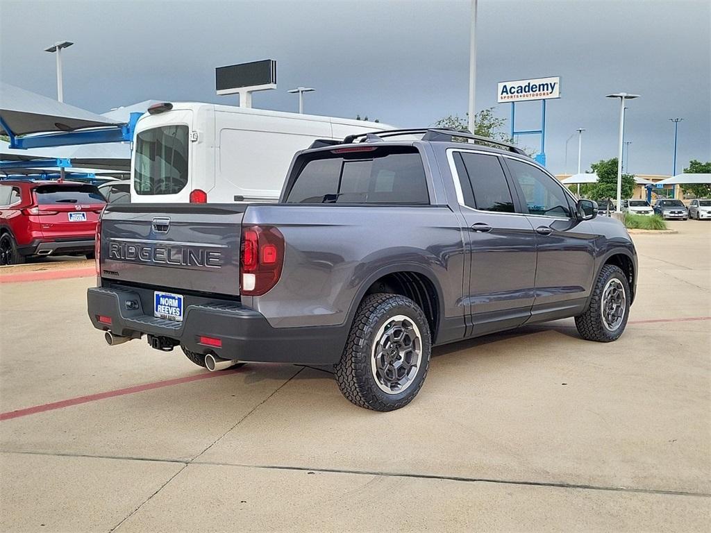 new 2024 Honda Ridgeline car, priced at $43,639