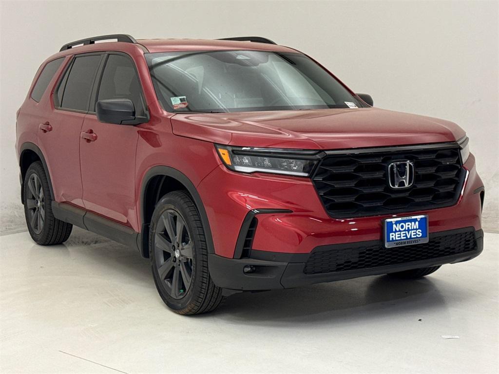 new 2025 Honda Pilot car, priced at $42,980