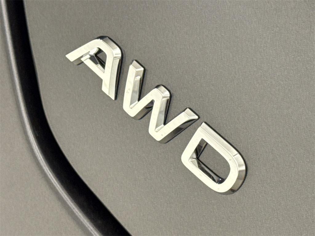 new 2025 Honda Pilot car, priced at $50,278