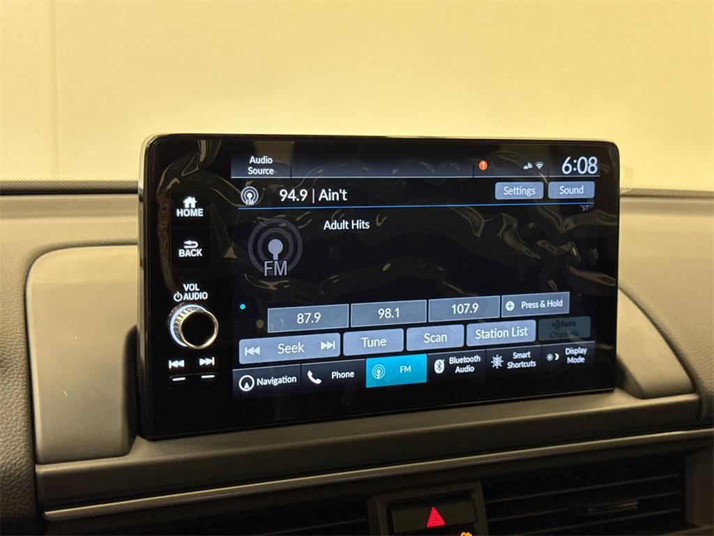 new 2025 Honda Pilot car, priced at $50,278