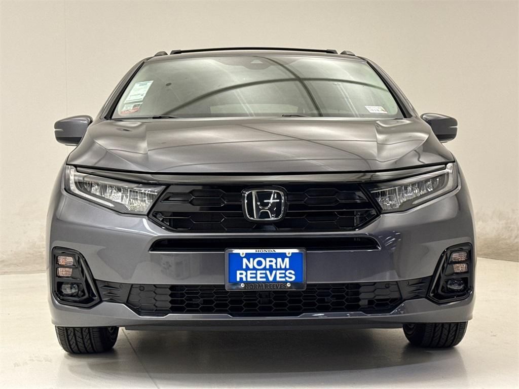 new 2026 Honda Odyssey car, priced at $54,700