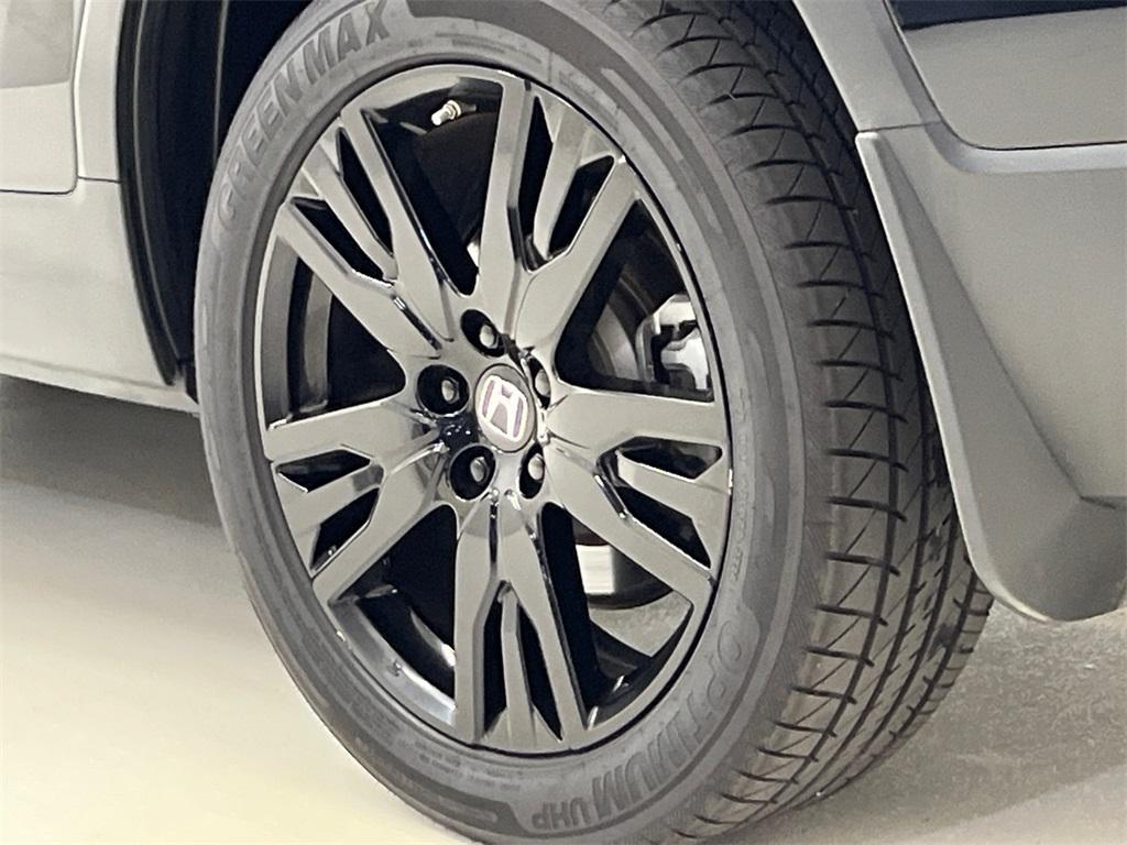 used 2022 Honda Pilot car, priced at $33,704