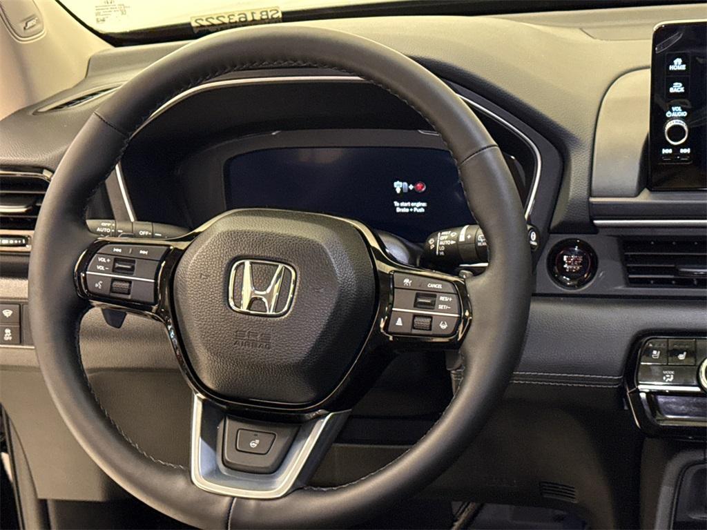 new 2025 Honda Pilot car, priced at $51,170