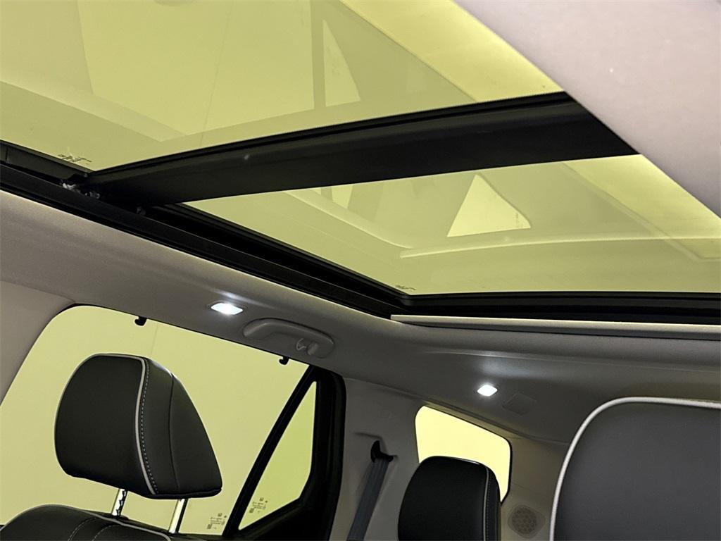 new 2025 Honda Pilot car, priced at $51,170