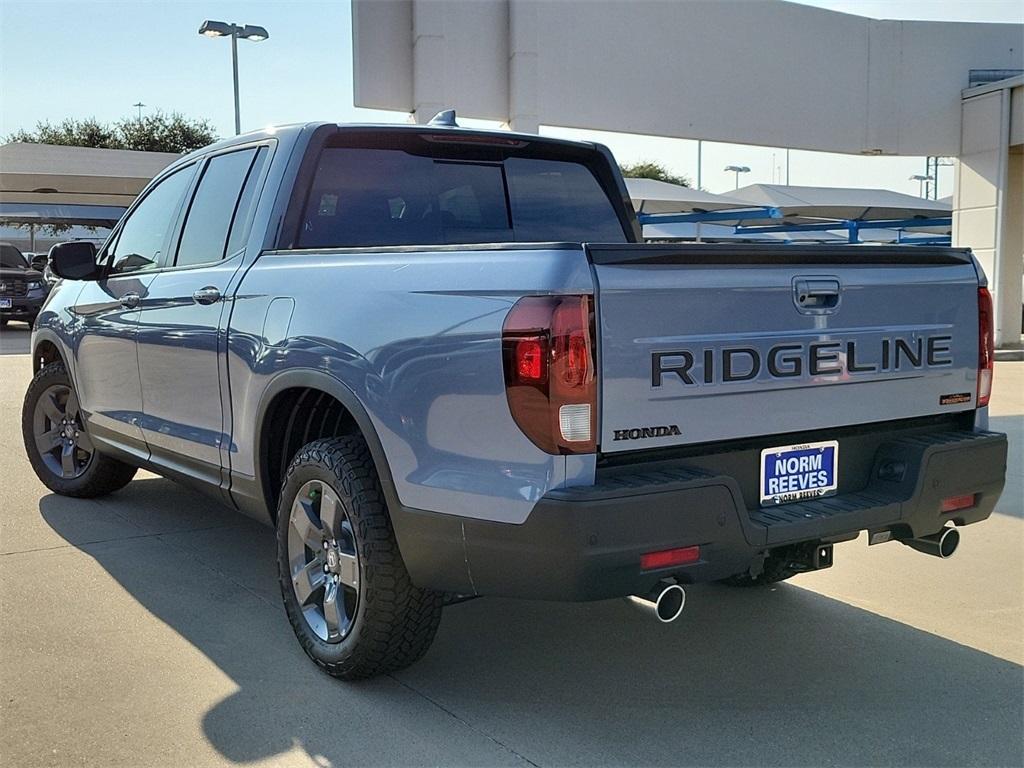 new 2024 Honda Ridgeline car, priced at $43,722