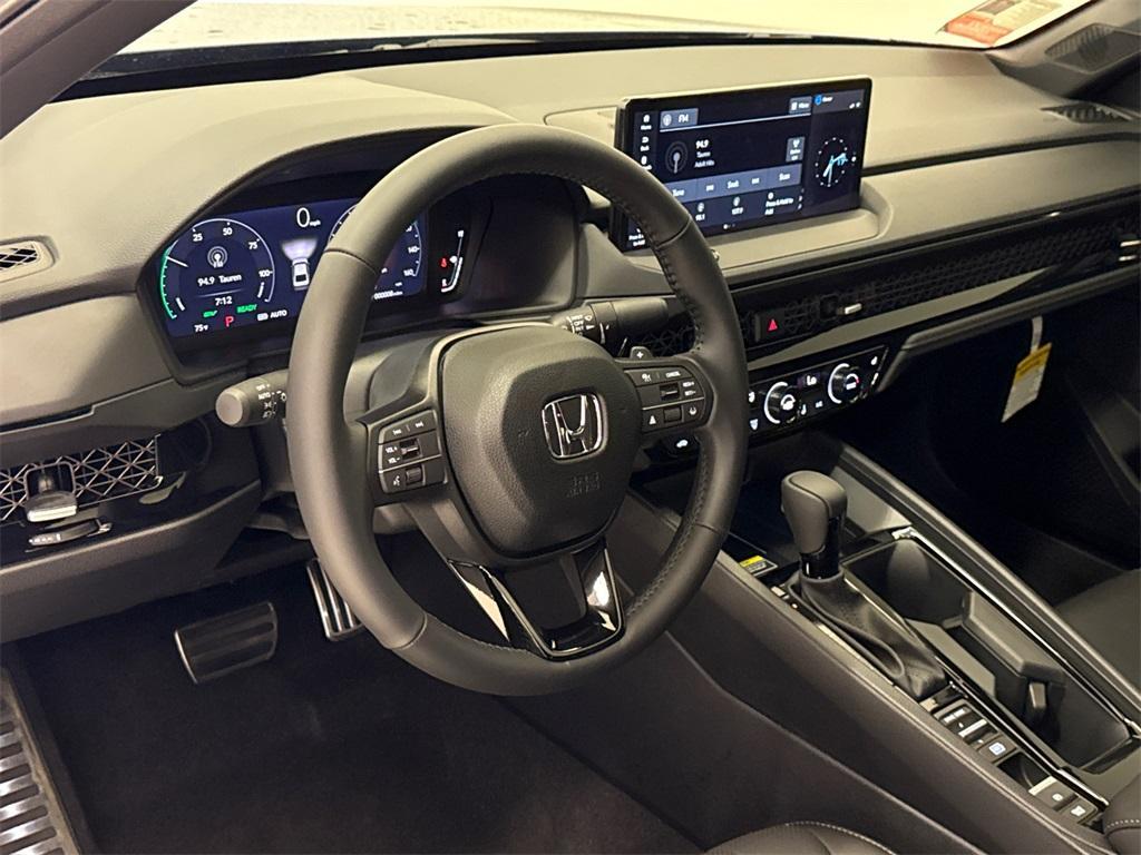 new 2025 Honda Accord Hybrid car, priced at $35,218