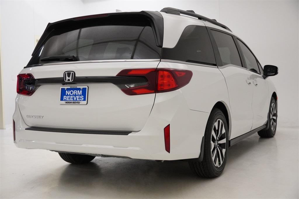 new 2025 Honda Odyssey car, priced at $43,627