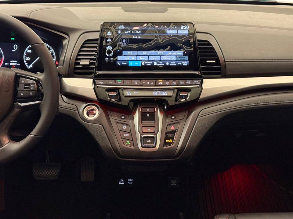 new 2026 Honda Odyssey car, priced at $44,345