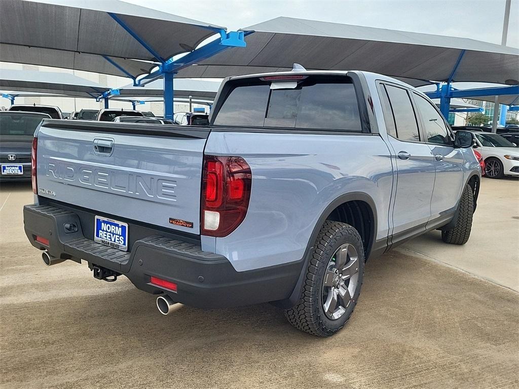 new 2025 Honda Ridgeline car, priced at $43,890