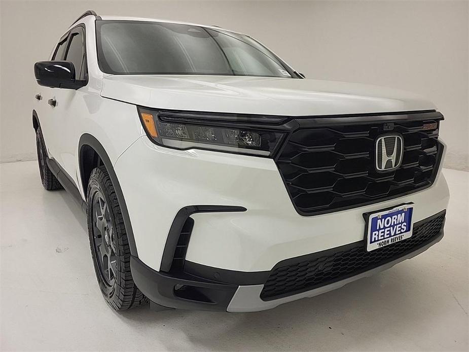 used 2024 Honda Pilot car, priced at $45,074