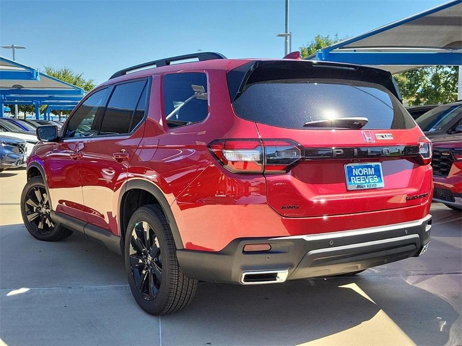 new 2025 Honda Pilot car, priced at $56,430