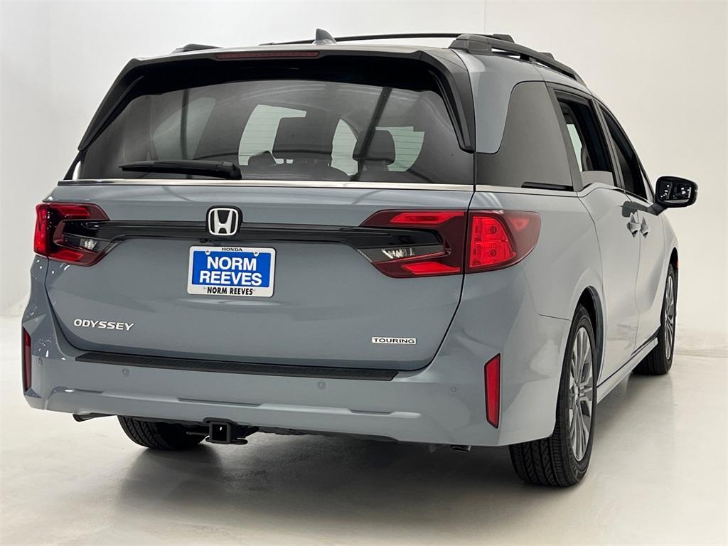 new 2025 Honda Odyssey car, priced at $46,717