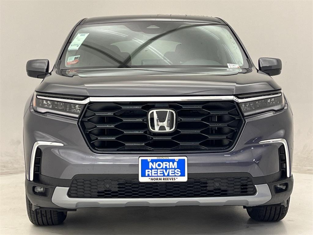 new 2025 Honda Pilot car, priced at $45,495