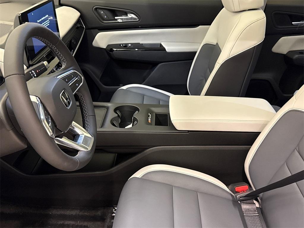 new 2025 Honda Prologue car, priced at $49,697