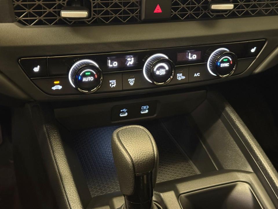 new 2025 Honda Accord car, priced at $30,806
