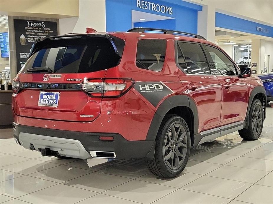 new 2024 Honda Pilot car, priced at $52,890