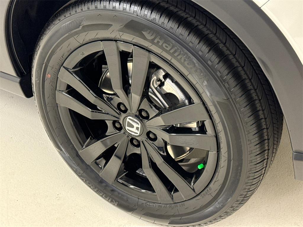 new 2026 Honda HR-V car, priced at $29,905