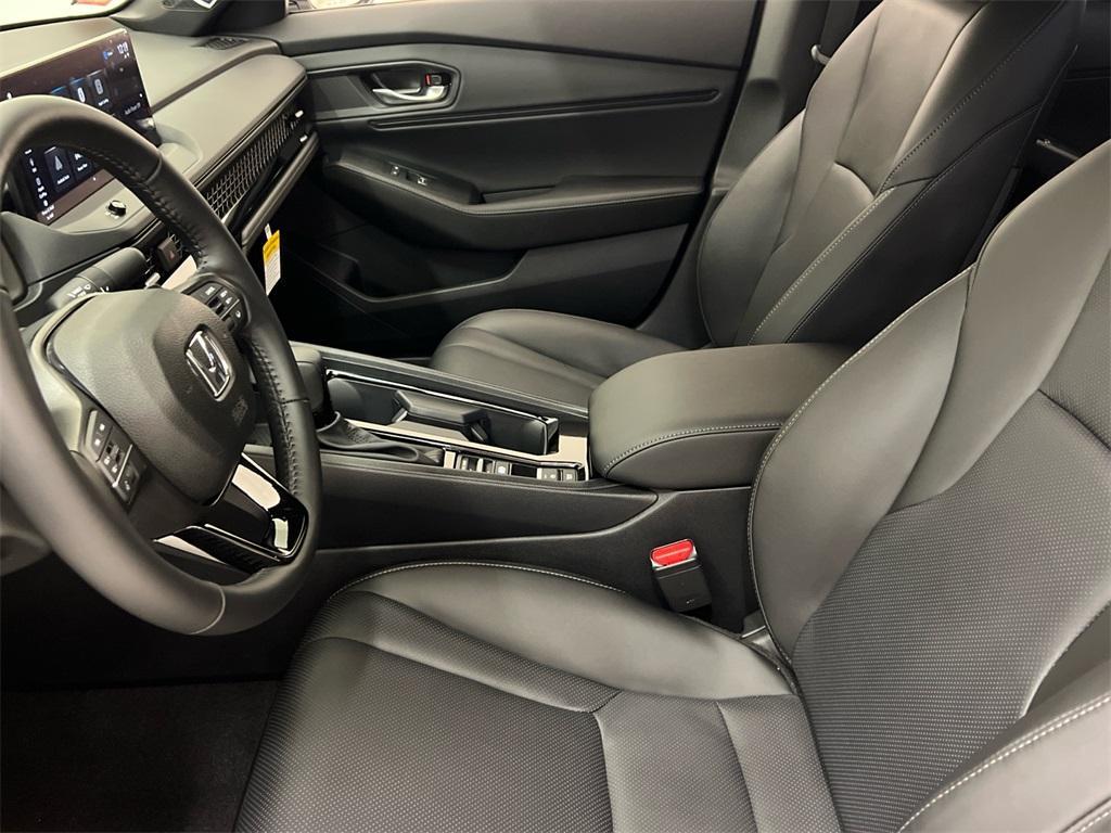 new 2025 Honda Accord Hybrid car, priced at $36,230