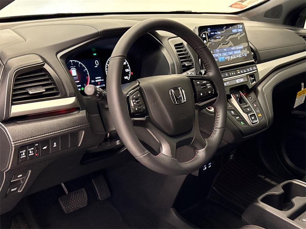 new 2025 Honda Odyssey car, priced at $42,659