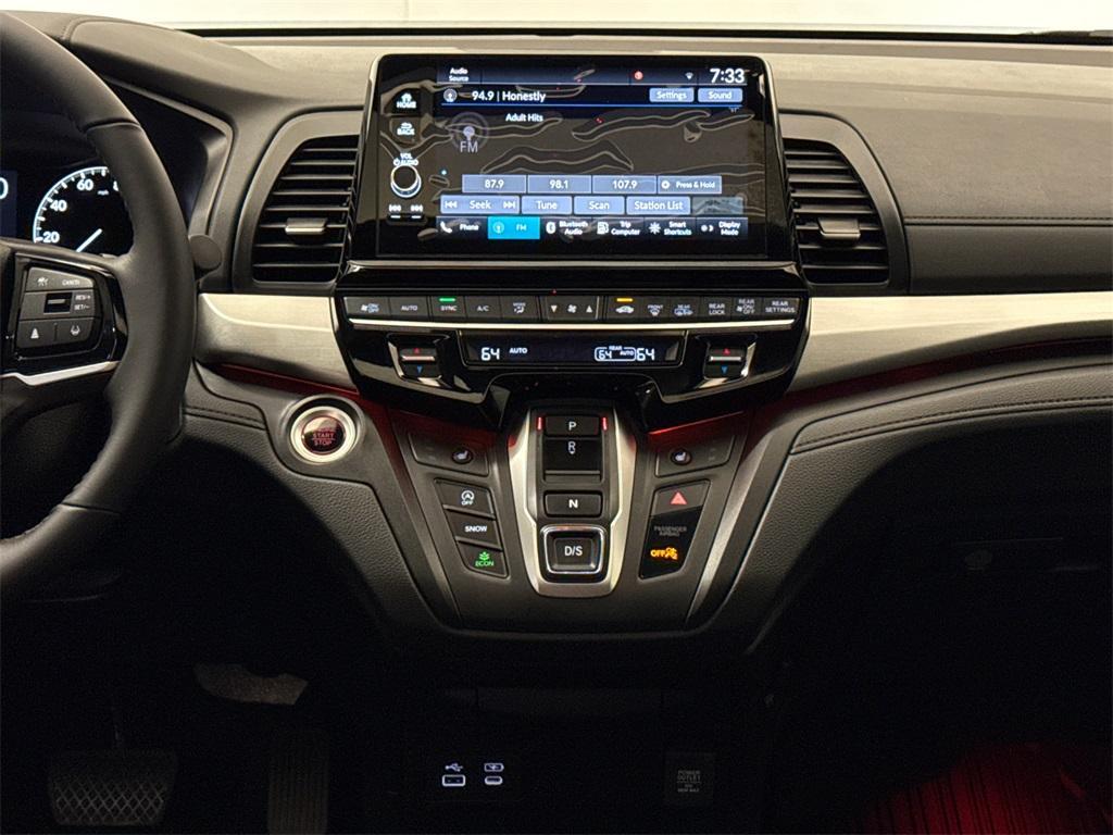 new 2025 Honda Odyssey car, priced at $42,659