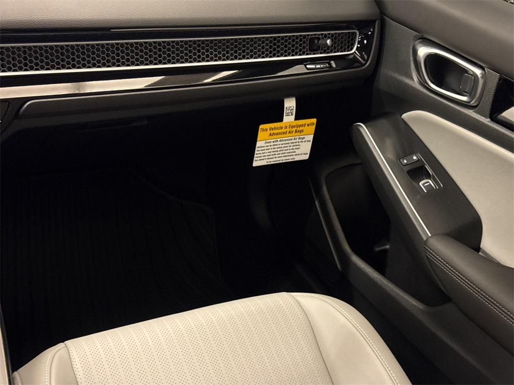 new 2026 Honda Civic Hybrid car, priced at $33,150