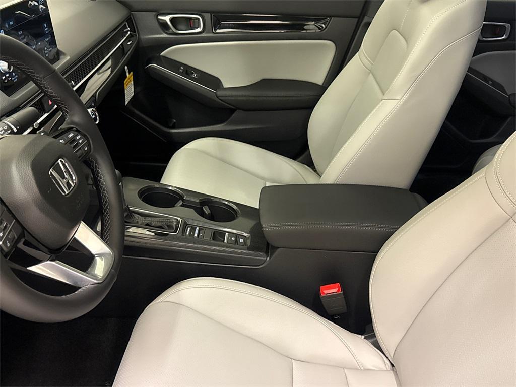new 2026 Honda Civic Hybrid car, priced at $33,150