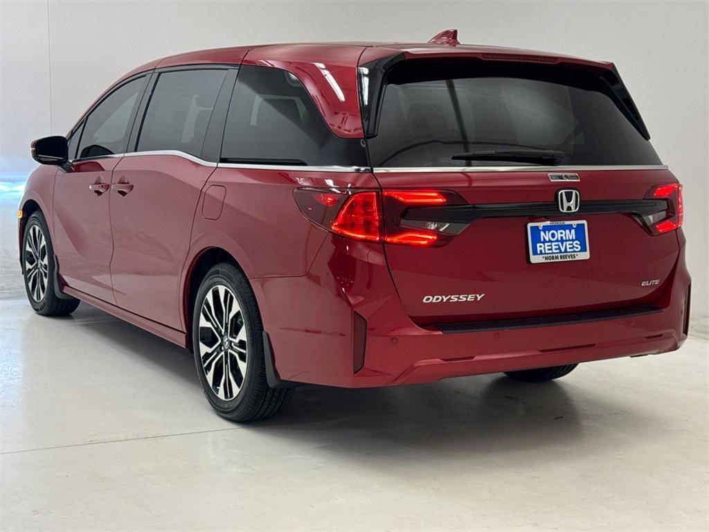 new 2025 Honda Odyssey car, priced at $49,960