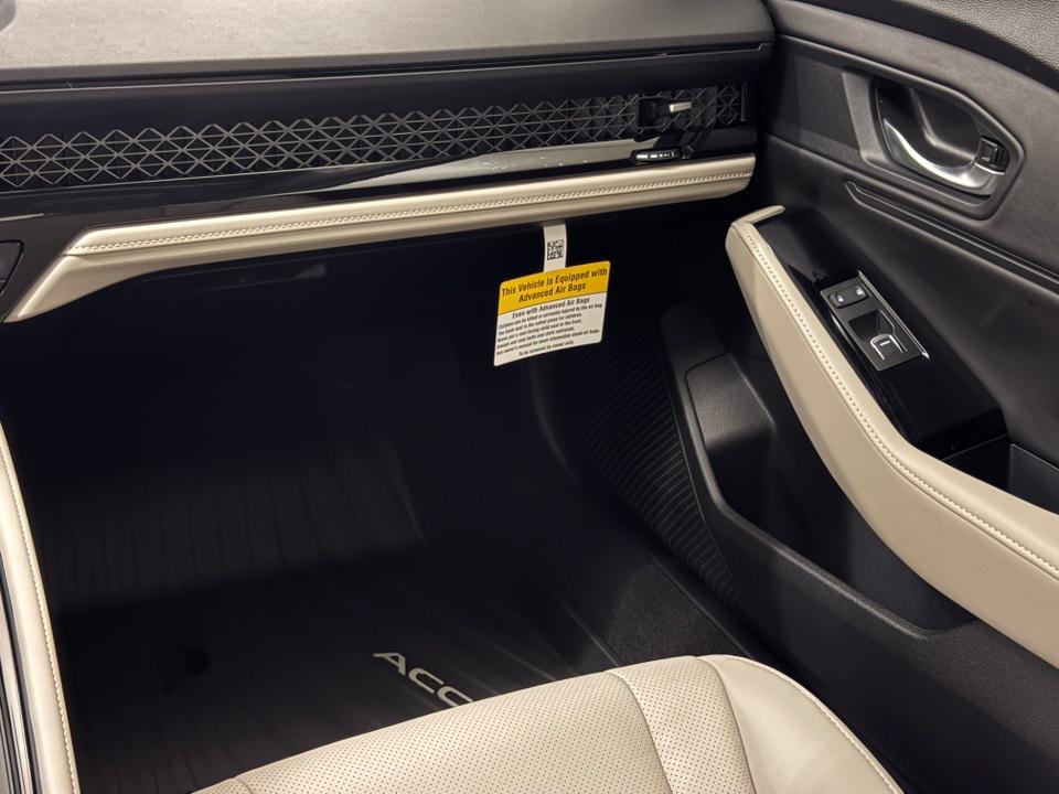 new 2025 Honda Accord Hybrid car, priced at $38,197