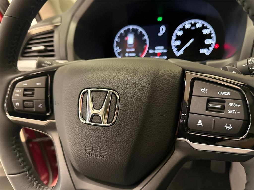 new 2025 Honda Odyssey car, priced at $41,679