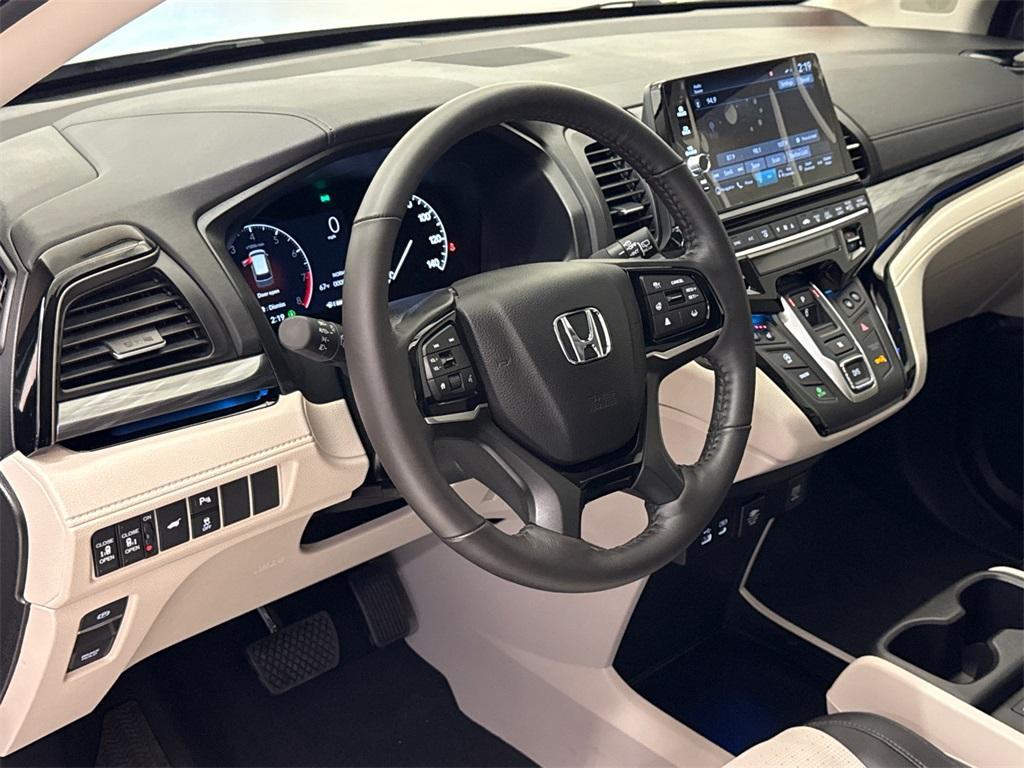 new 2025 Honda Odyssey car, priced at $49,033