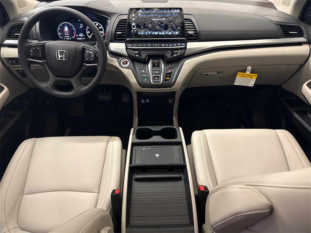 new 2025 Honda Odyssey car, priced at $42,091