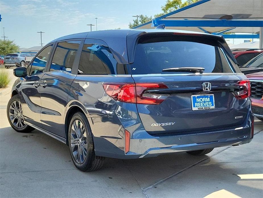 new 2025 Honda Odyssey car, priced at $48,005