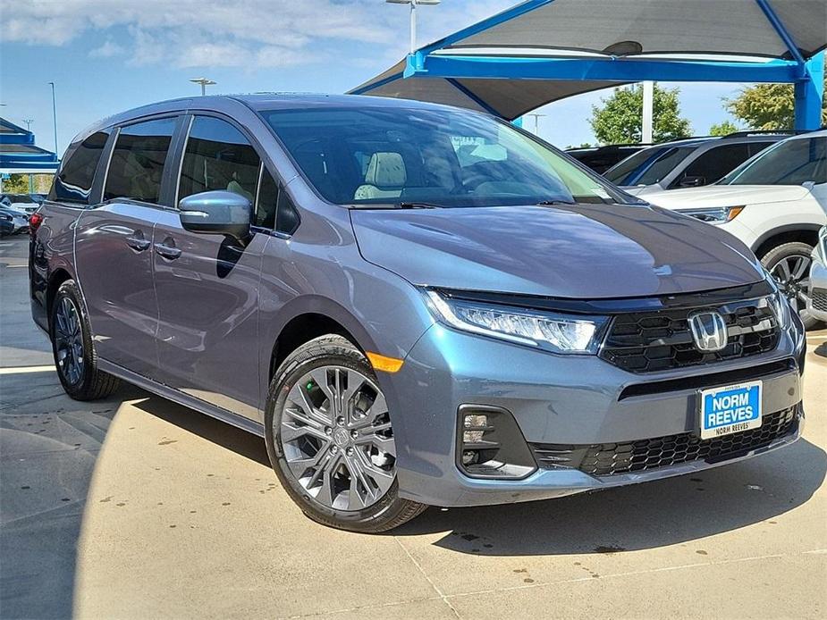 new 2025 Honda Odyssey car, priced at $48,005