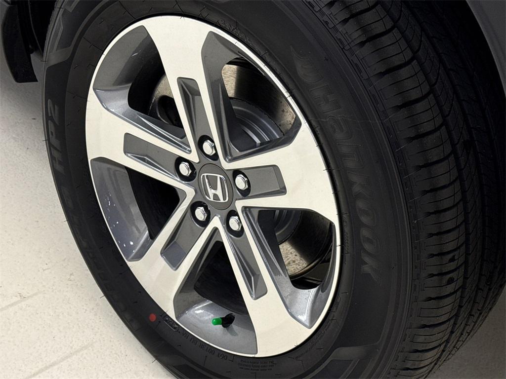 new 2025 Honda Pilot car, priced at $43,898