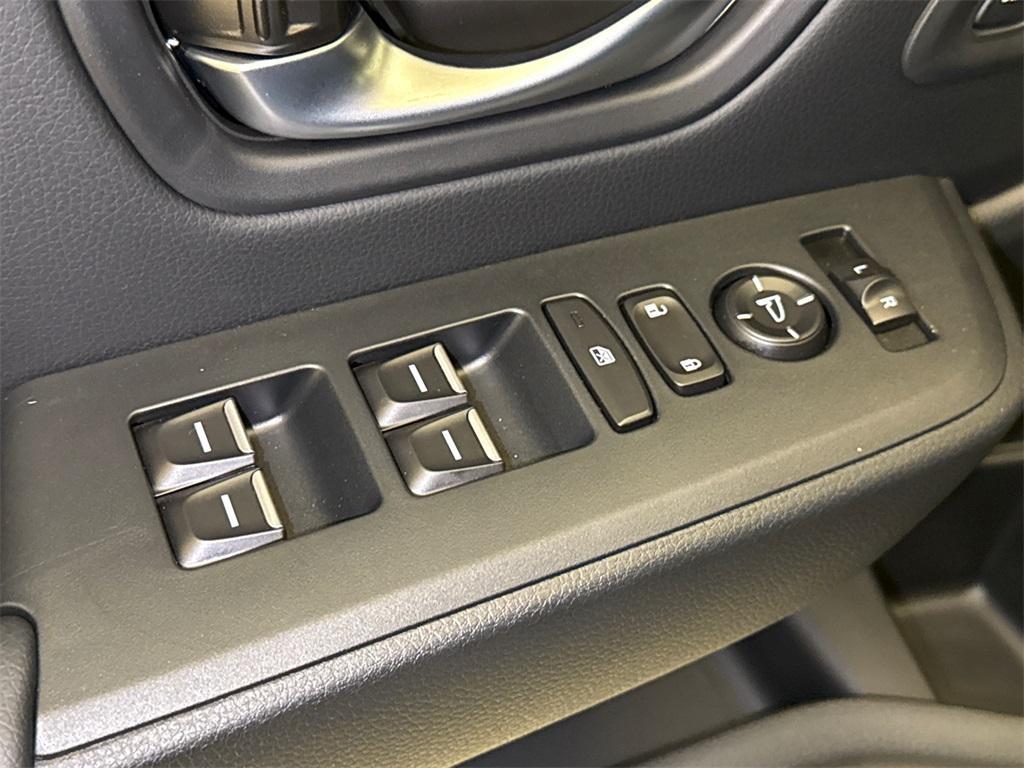 new 2025 Honda Pilot car, priced at $43,898