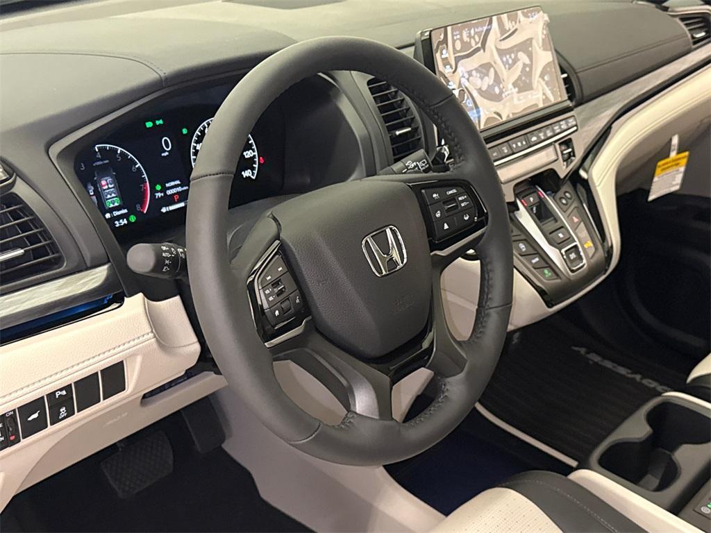 new 2026 Honda Odyssey car, priced at $49,051