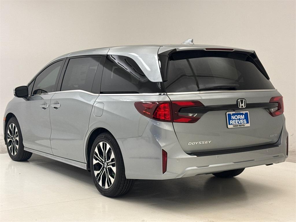 new 2026 Honda Odyssey car, priced at $49,051
