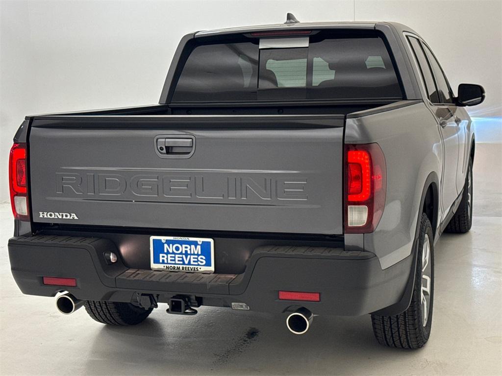 new 2025 Honda Ridgeline car, priced at $42,375