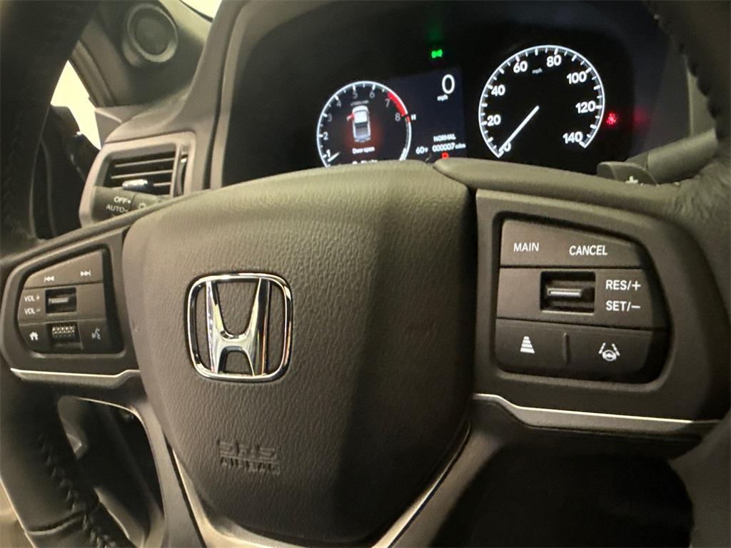 new 2025 Honda Ridgeline car, priced at $42,375