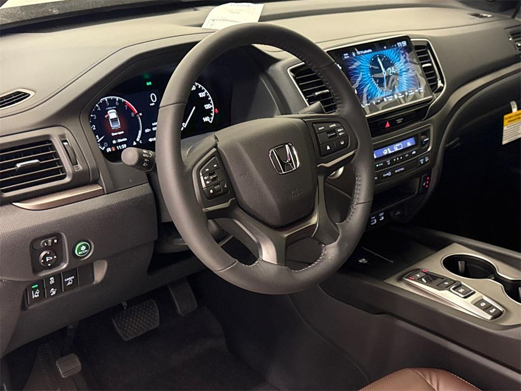 new 2025 Honda Ridgeline car, priced at $42,375