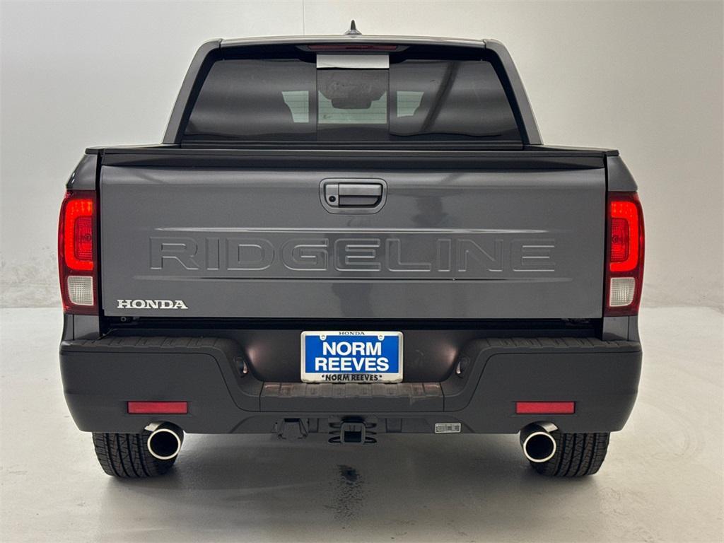 new 2025 Honda Ridgeline car, priced at $42,375