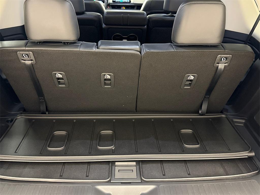 new 2025 Honda Pilot car, priced at $48,255